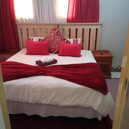 Baobab Tree Guest House 블룸폰테인 외부 사진